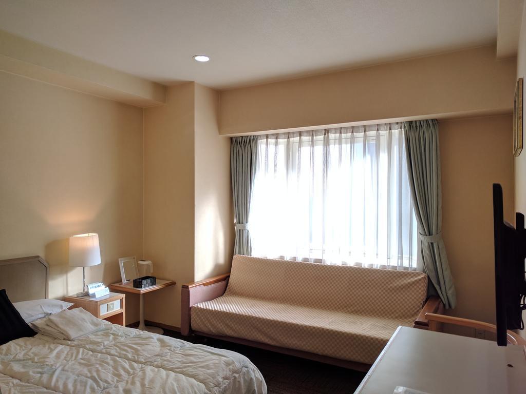 Hotel Harbour Yokosuka Extérieur photo